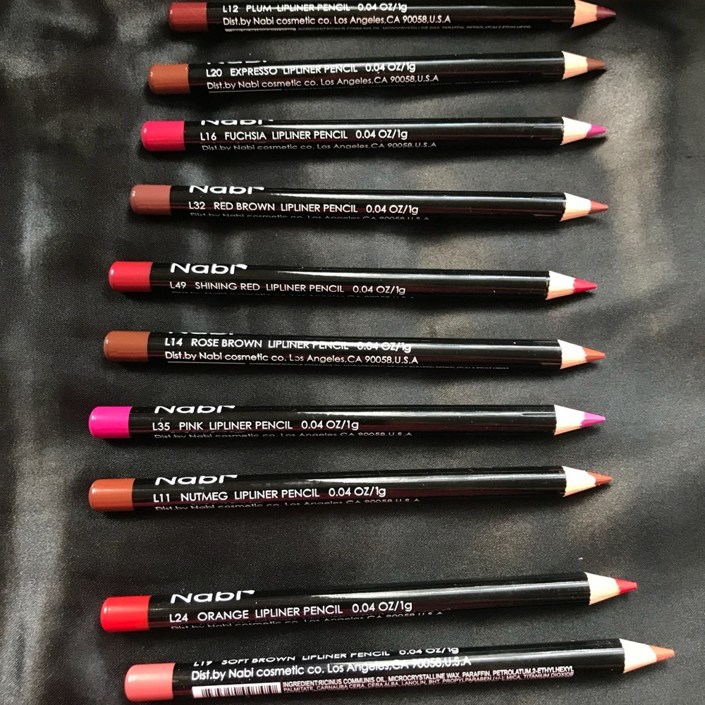 Lip pencil liners